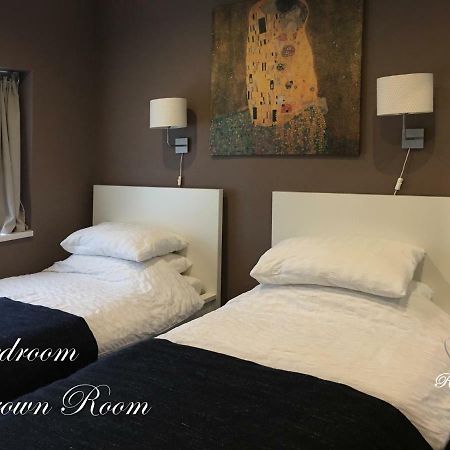 Vika Residence Deluxe Apartments Wednesbury Holiday Resort Luaran gambar